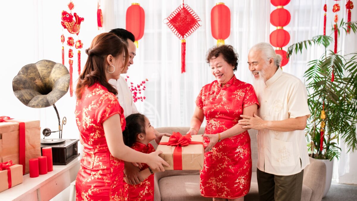 2024年中国の法定祝日と習慣